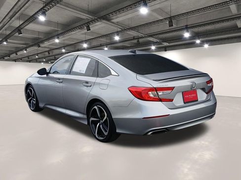Used 2022 Honda Accord Sport image 14