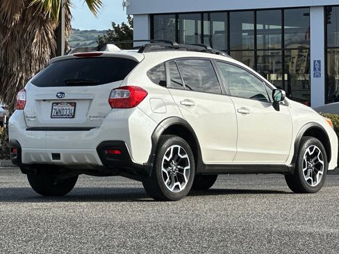 Used 2017 Subaru Crosstrek 2.0i Limited w/ Popular Package #2 image 4