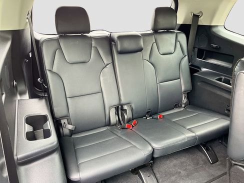 Used 2023 Kia Telluride S w/ S Sunroof Package image 35