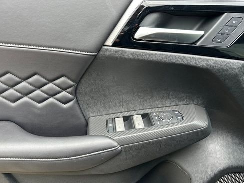 New 2025 Mitsubishi Outlander SEL image 10