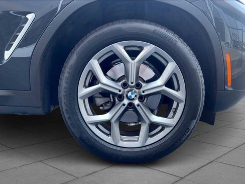 Certified 2024 BMW X4 xDrive30i image 10