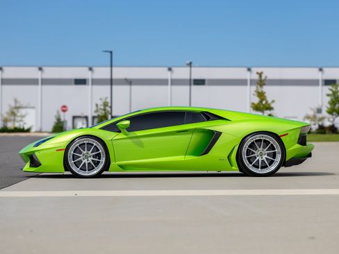 Used 2013 Lamborghini Aventador LP 700-4 AWD/4WD image 13