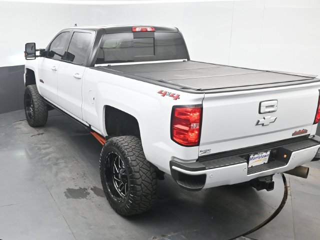 Used 2018 Chevrolet Silverado 2500 High Country w/ Duramax Plus Package AWD/4WD image 37