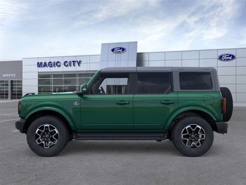 New 2025 Ford Bronco Outer Banks image 3