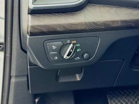 Used 2018 Audi Q5 2.0T Premium Plus w/ Premium Plus Package image 14