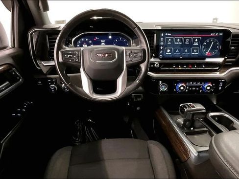 Used 2022 GMC Sierra 1500 Elevation image 6