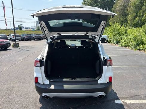 Certified 2020 Ford Escape SE AWD/4WD image 15