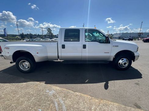 Used 2005 Ford F350 Lariat AWD/4WD image 4