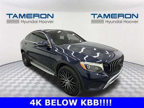 Used 2019 Mercedes-Benz GLC 300 4MATIC Coupe image 7