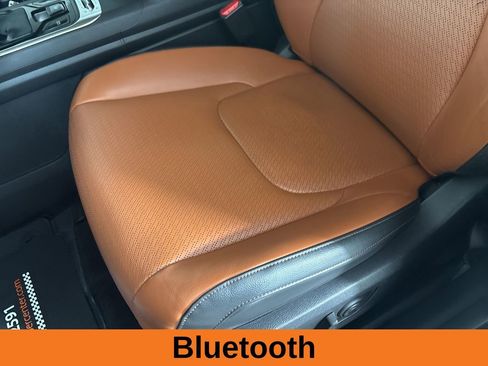 Used 2025 Kia Carnival SX Prestige image 10