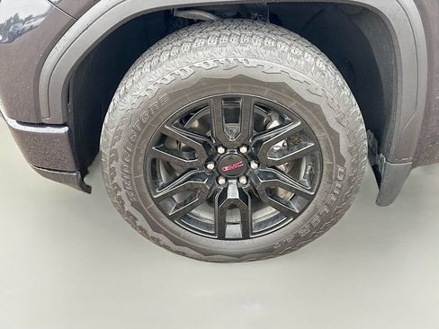 Used 2023 GMC Sierra 1500 Elevation w/ X31 Off-Road Package AWD/4WD image 27
