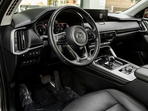Used 2024 MAZDA CX-90 Plug-In Hybrid w/ Premium Pkg AWD/4WD image 17