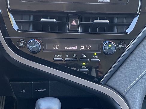 Certified 2023 Toyota Camry SE FWD image 31