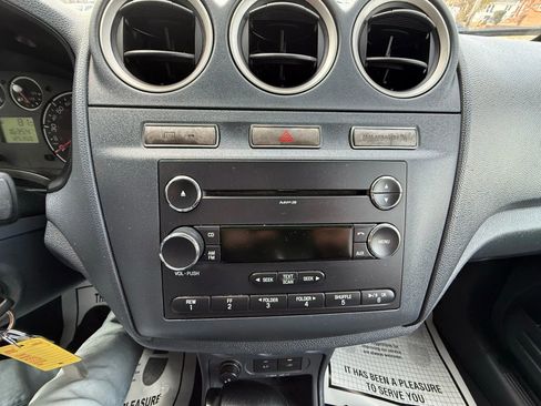 Used 2013 Ford Transit Connect XLT image 11