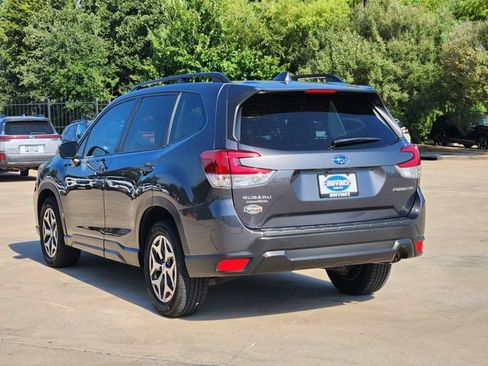 Used 2020 Subaru Forester Premium AWD/4WD image 5