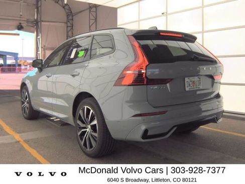 Used 2025 Volvo XC60 B5 Plus AWD/4WD image 2