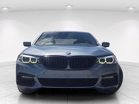 Used 2019 BMW 540i w/ M Sport Package RWD image 2