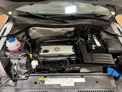 Used 2016 Volkswagen Tiguan SE FWD image 13