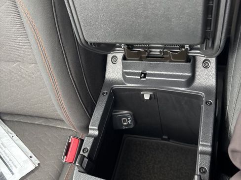 Used 2023 Jeep Gladiator Mojave w/ Cold Weather Group image 24