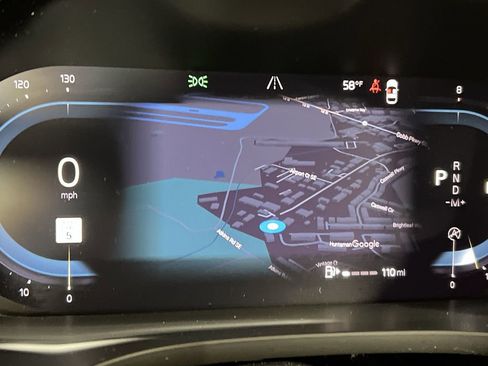 Certified 2023 Volvo XC60 B5 Core w/ Climate Package image 20