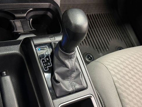 Used 2023 Toyota Tacoma SR AWD/4WD image 14