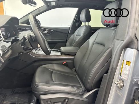 Used 2020 Audi Q8 Premium Plus w/ Premium Plus Package AWD/4WD image 32