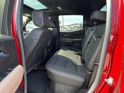 New 2026 GMC Canyon Denali AWD/4WD image 36