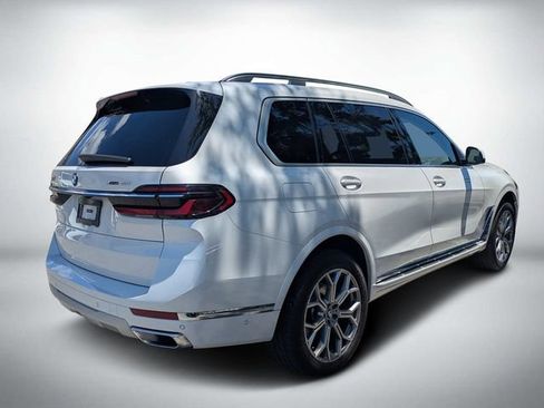 Used 2026 BMW X7 xDrive40i AWD/4WD image 4