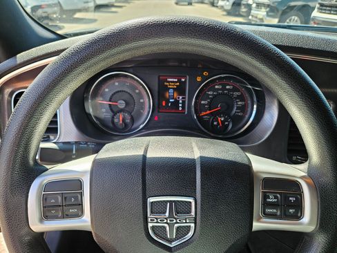 Used 2012 Dodge Charger SE RWD image 20