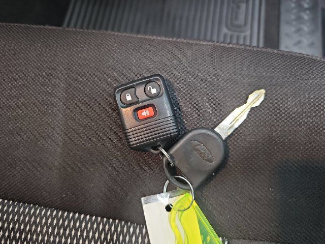 Used 2005 Ford F150 FX4 AWD/4WD image 24