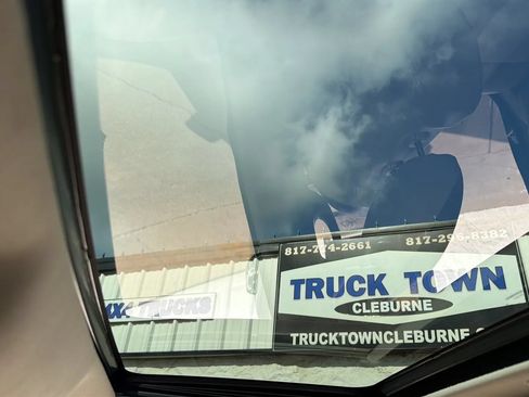 Used 2017 RAM 3500 Laramie w/ Convenience Group AWD/4WD image 25