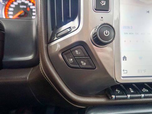 Used 2016 GMC Sierra 2500 Denali w/ Duramax Plus Package image 26