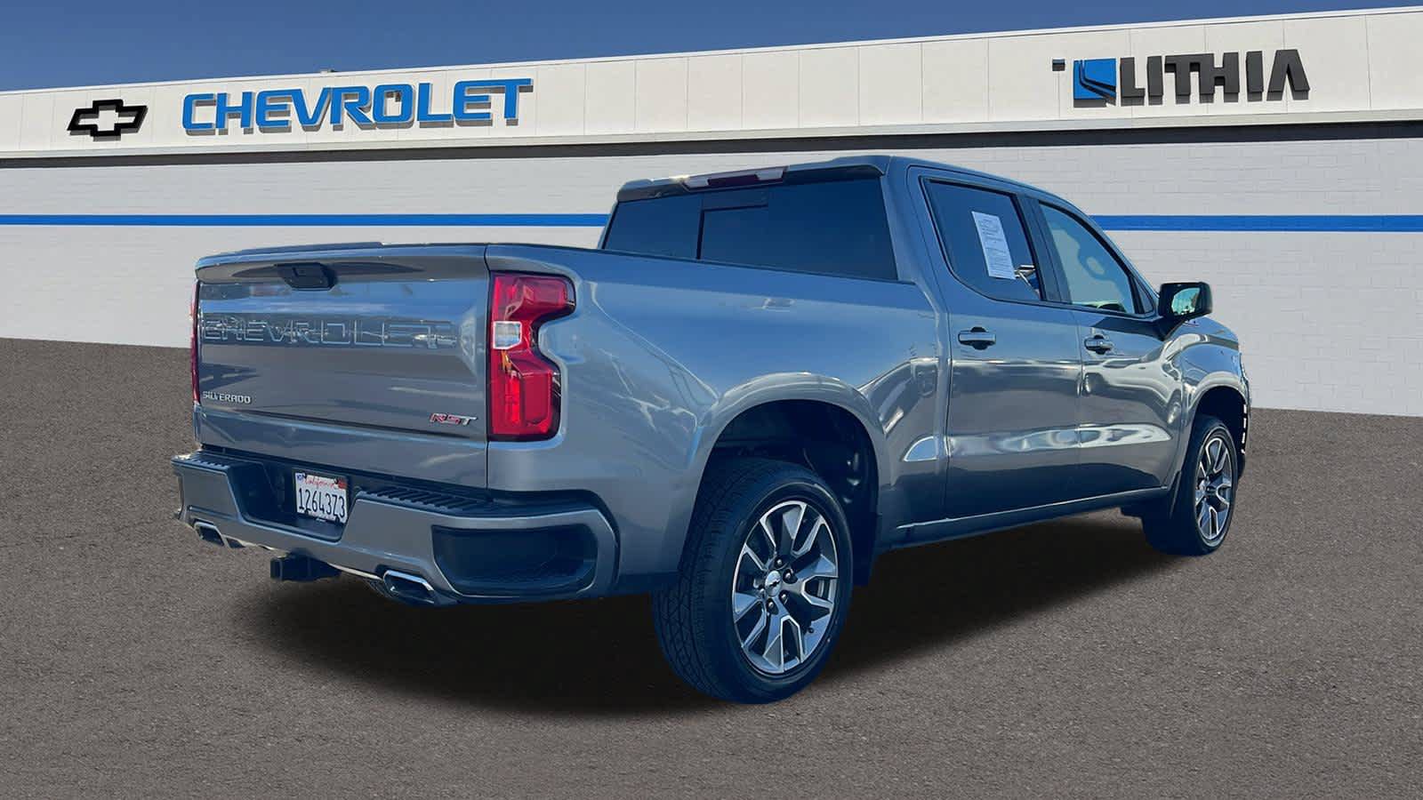 Used 2021 Chevrolet Silverado 1500 RST w/ Convenience Package II AWD/4WD image 5