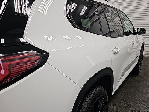 New 2026 GMC Acadia Elevation w/ Black Edition FWD image 9