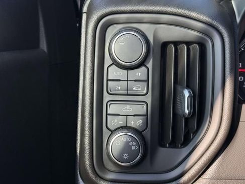 Used 2021 Chevrolet Silverado 1500 Custom image 18