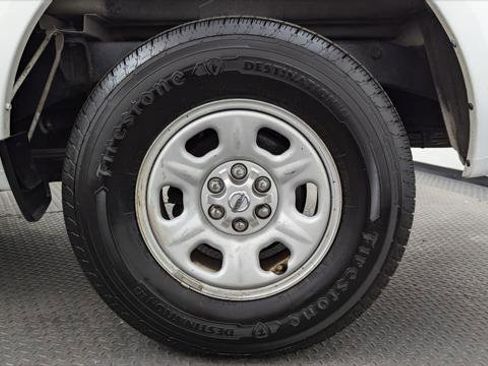 Used 2018 Nissan Frontier S image 20