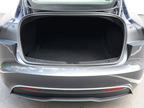 Used 2024 Tesla Model 3 RWD image 10