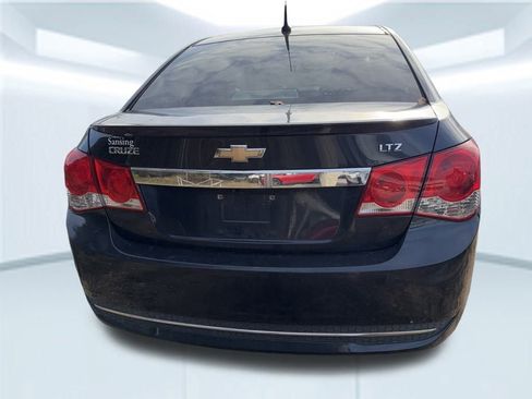 Used 2014 Chevrolet Cruze LTZ w/ RS Package image 10
