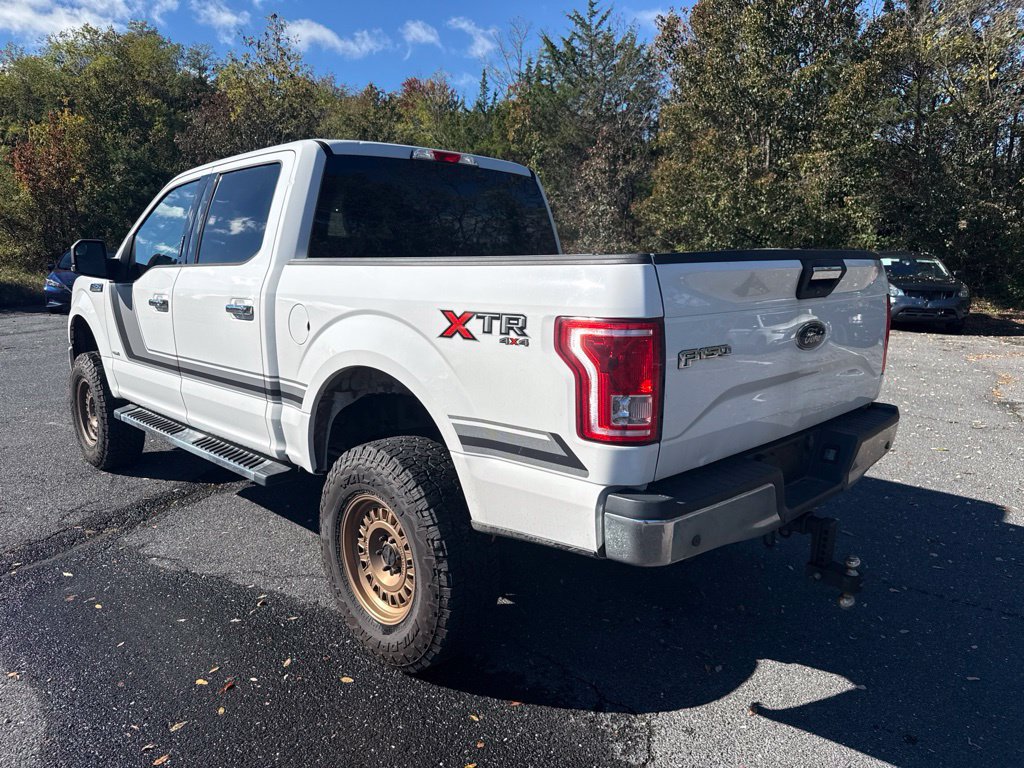 Used 2017 Ford F150 XLT w/ Equipment Group 301A Mid AWD/4WD image 3