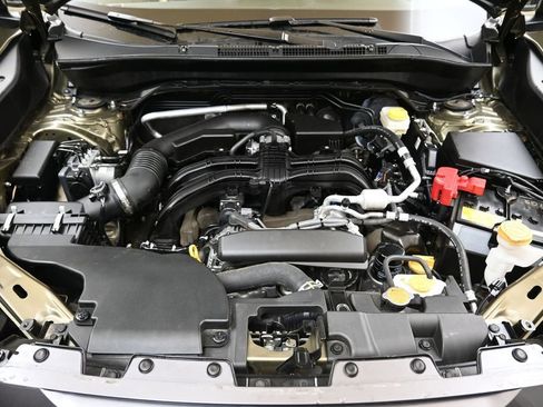 Certified 2025 Subaru Forester Premium AWD/4WD image 9