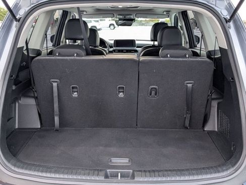 Used 2022 Kia Telluride S FWD image 6