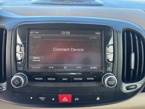 Used 2014 FIAT 500L Lounge FWD image 24