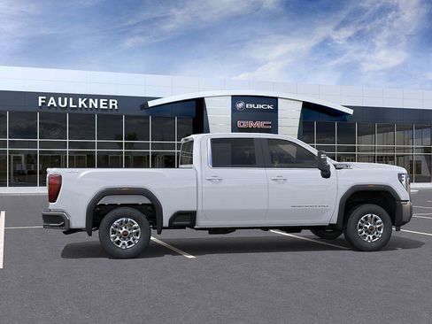 New 2026 GMC Sierra 2500 SLE image 5