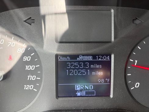 Used 2019 Mercedes-Benz Sprinter 144 Cargo image 15