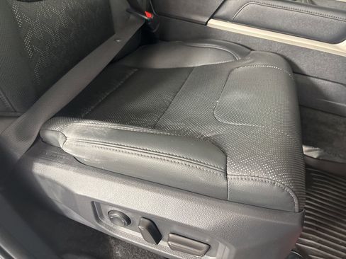 Used 2024 Toyota Tundra Limited image 28