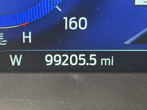 Used 2021 Ford Explorer ST w/ Equipment Group 401A image 5