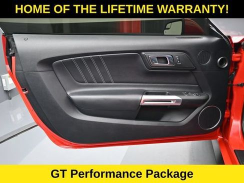 Used 2017 Ford Mustang GT Premium w/ GT Performance Package RWD image 11