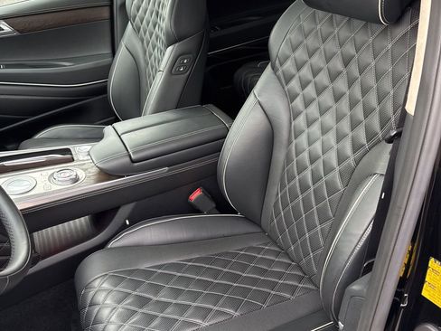 Used 2021 Genesis GV80 3.5T w/ Prestige Package 07 image 36