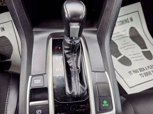 Used 2020 Honda Civic Sport image 13