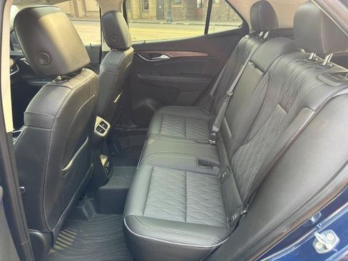 Used 2023 Buick Envision Avenir AWD/4WD image 18